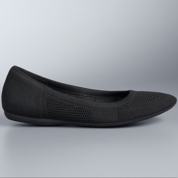 vera wang berner flats